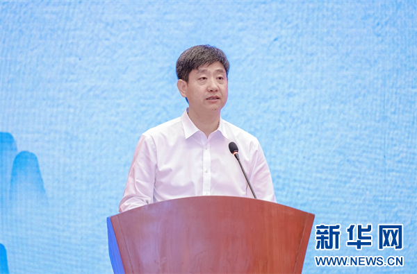 贵州证监局党委书记,局长陈国飞致辞.(主办方供图)