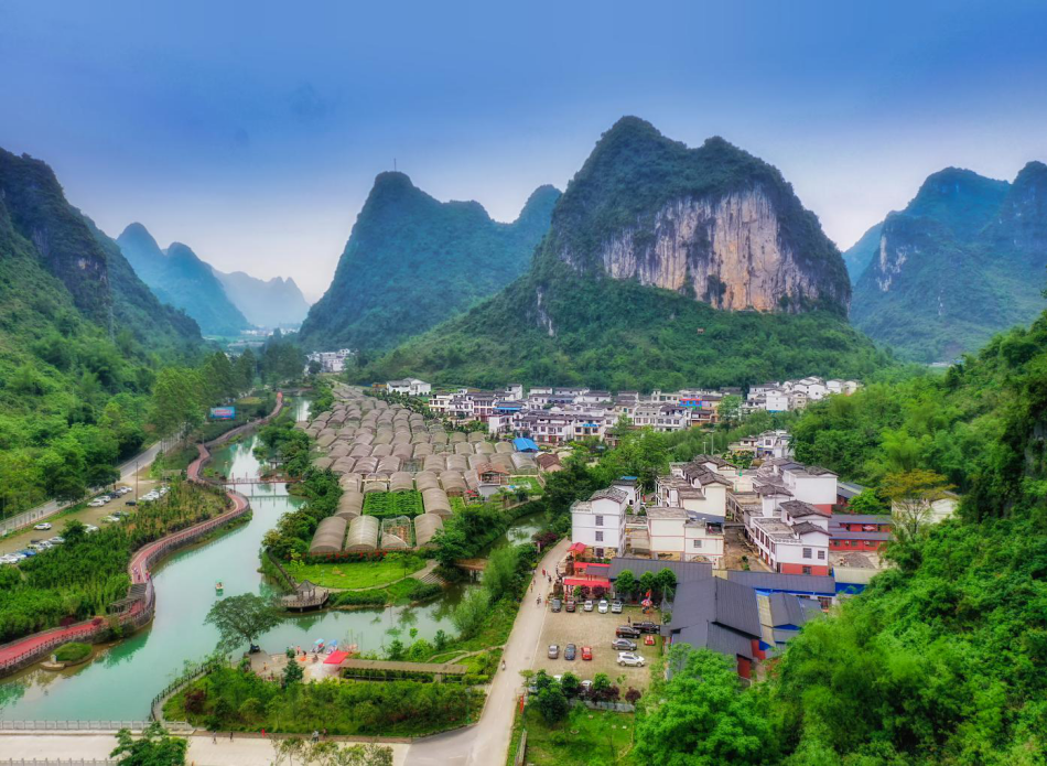 广西有啥好吃好玩的贵州哪里值得打卡贵南高铁沿线游玩攻略来了