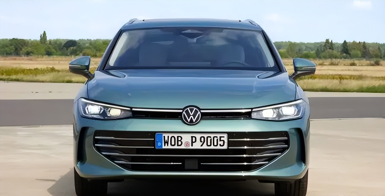 旅行版帕萨特海外换代轴距2841mm提供多套动力国内能火