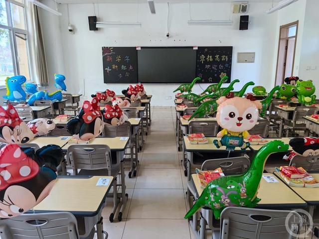 涿州市高新区学校,老师们精心布置的一年级新生教室.