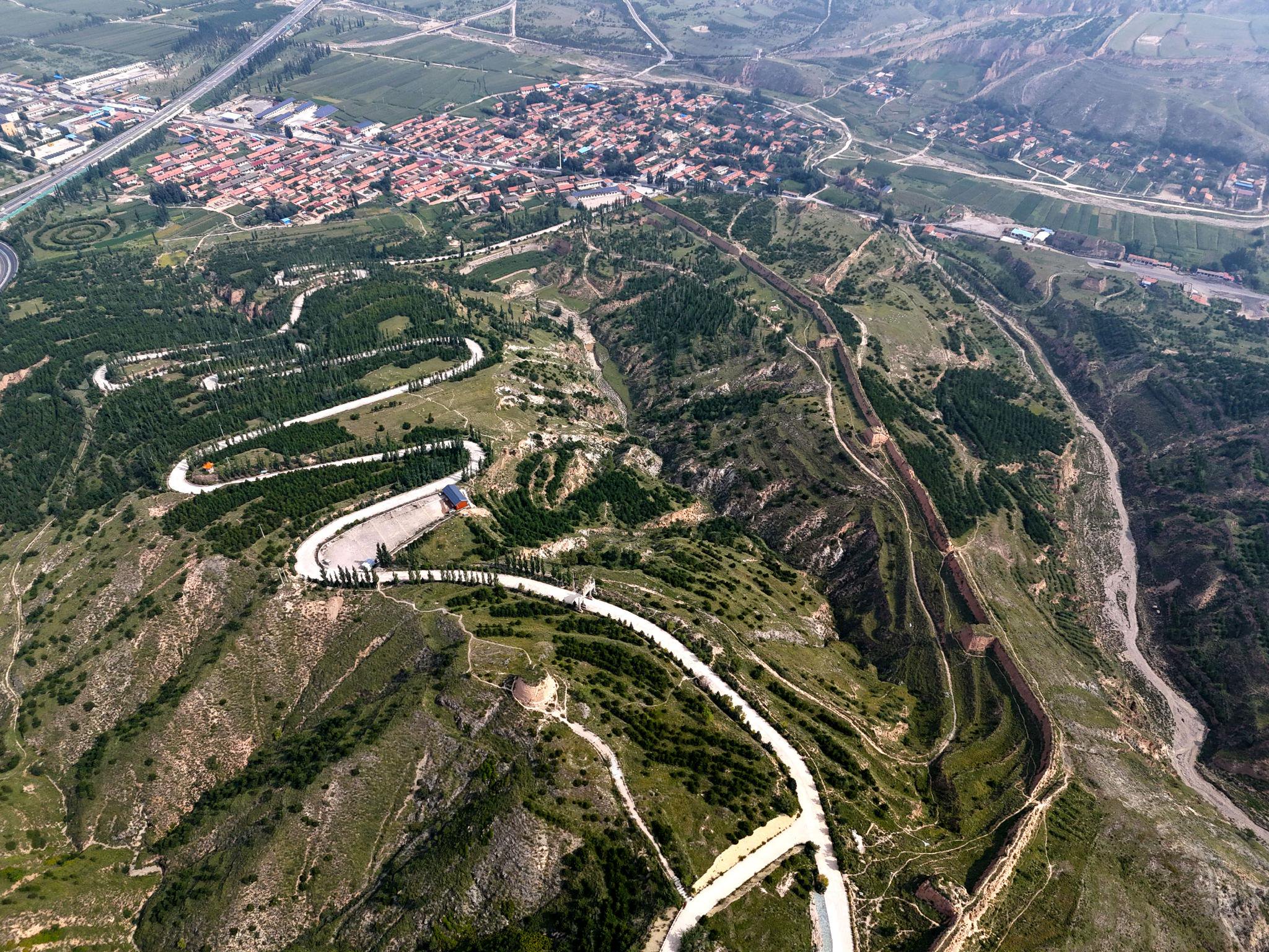 9月1日,在山西朔州市山阴县广武长城文化公园拍摄的北齐,明长城遗址.