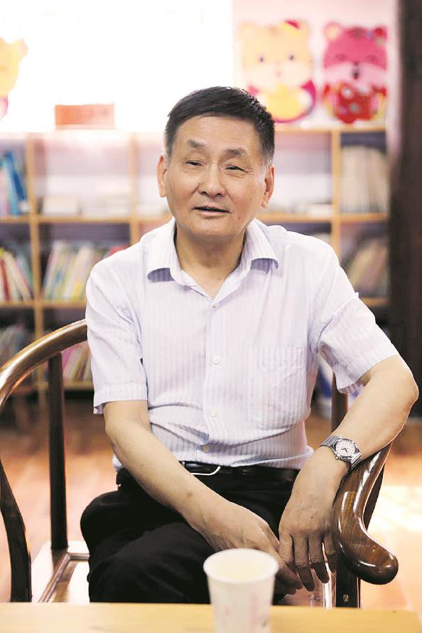 叶辛的贵州缘|贵州最美书店_新浪财经_新浪网