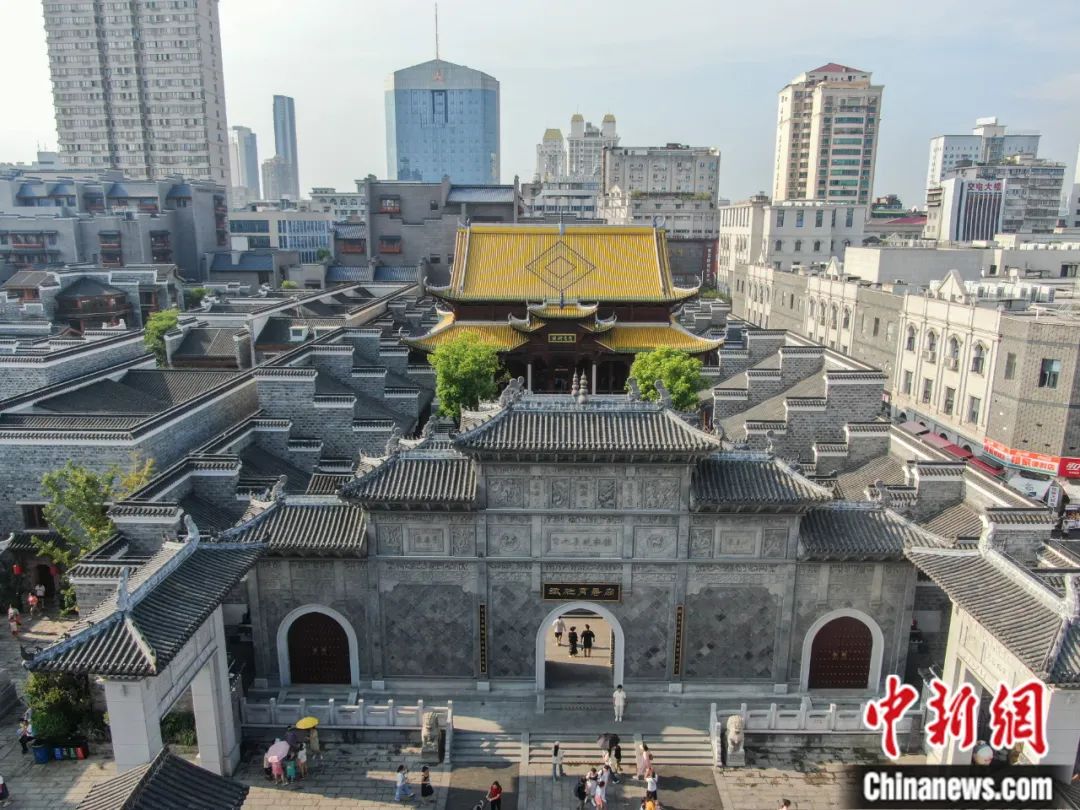 航拍江西南昌万寿宫.刘力鑫 摄