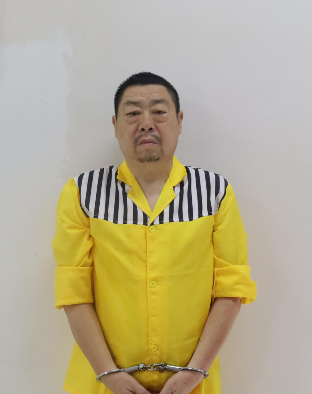 云南1名职务犯罪嫌疑人被抓获归案