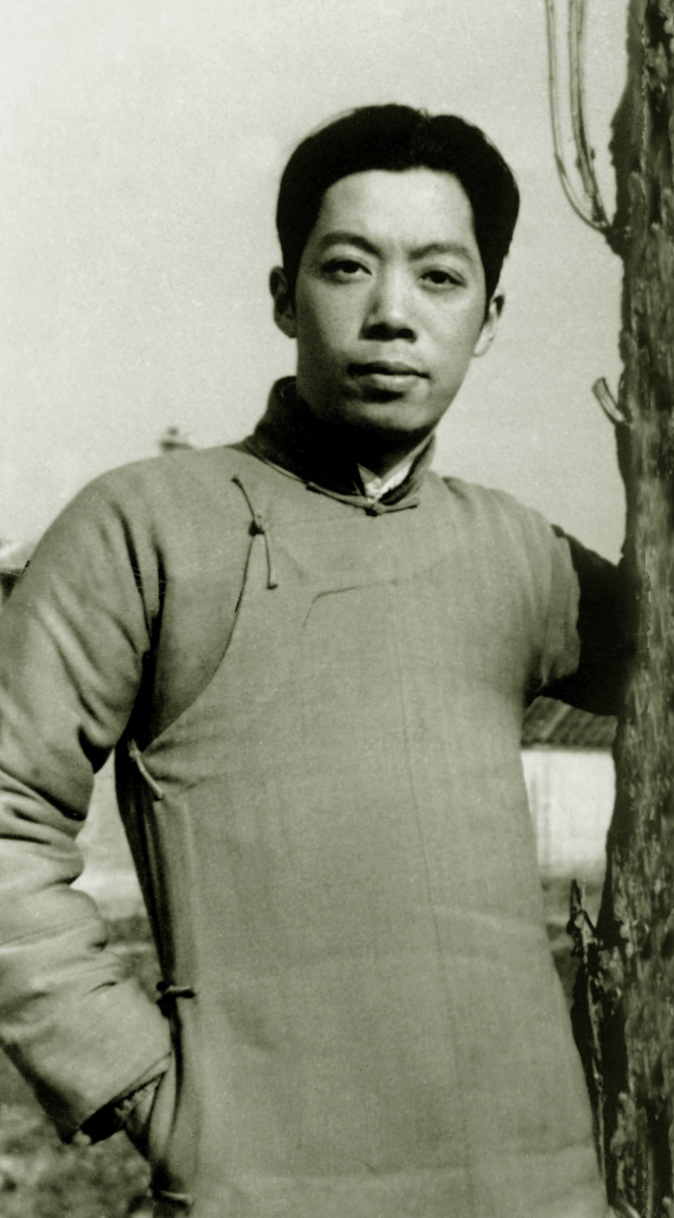 父亲张伟和《缪崇群散文选集》|缪崇群散文选集_新浪财经_新浪网