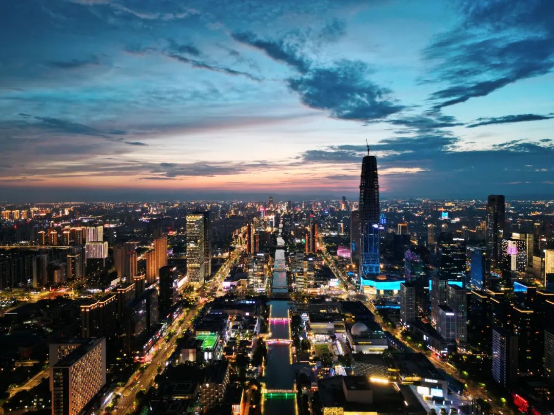 东部新城实景图&nbsp;周驰摄