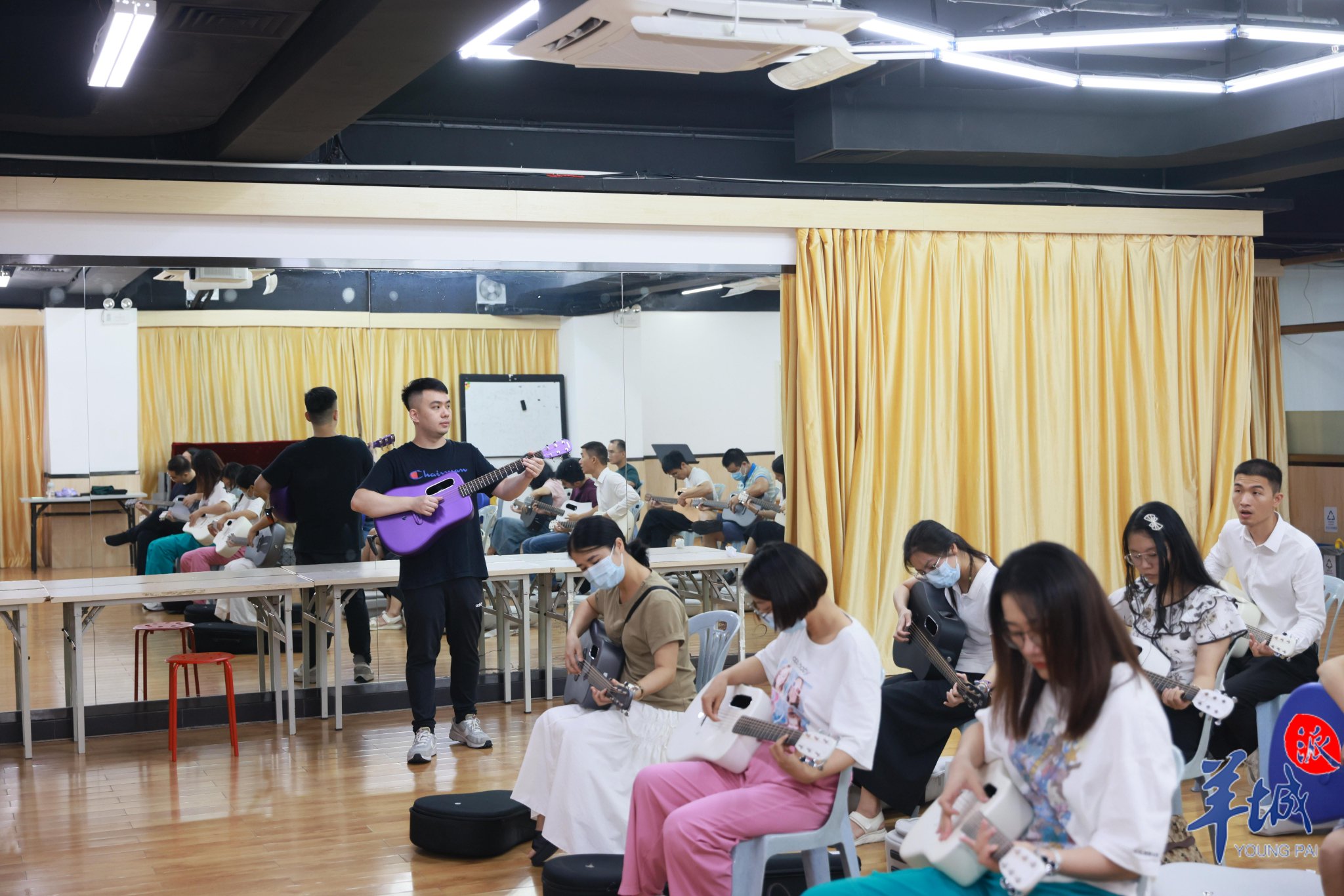 带上兴趣,免费入学!广州青年文化夜校开课啦|街舞|广州市_新浪新闻