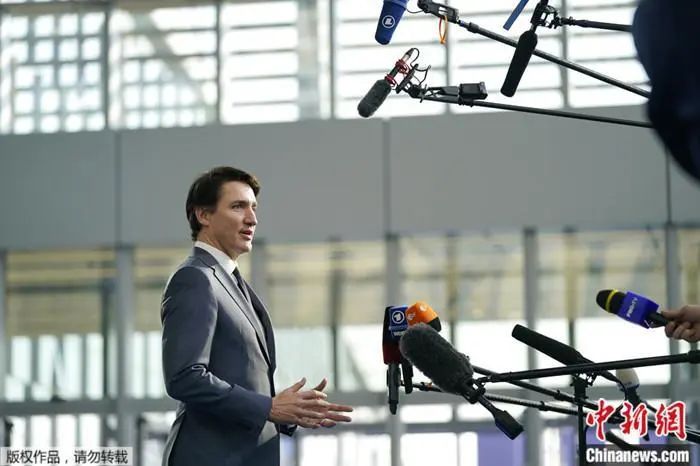 当地时间8日,特鲁多到达印度参加g20峰会.