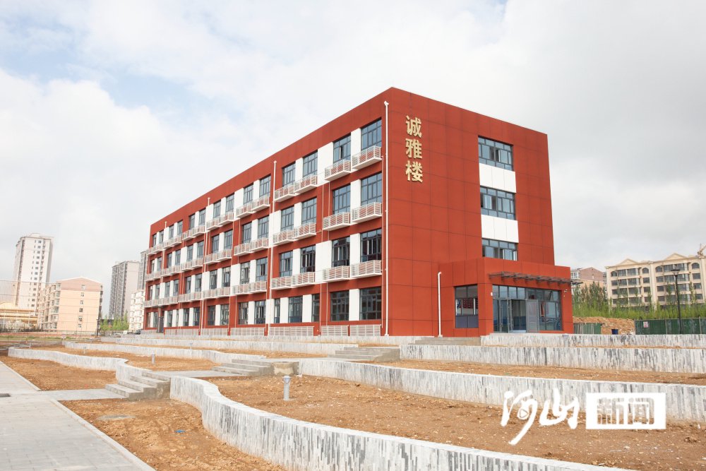 教师节当天,张家口万全区三所新校投入使用|张家口市_新浪财经_新浪网