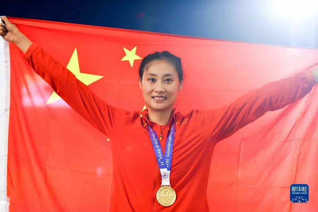 由奥运冠军汪顺,叶诗文,陈雨菲领衔的浙江籍98名运动员已整装待发