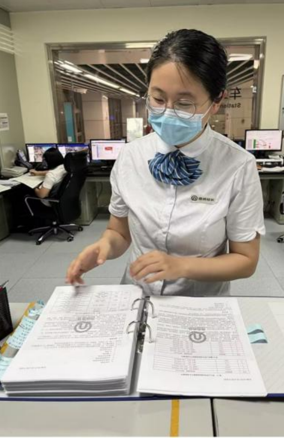 记者从青岛地铁运营有限公司了解到,王雪安,田秀芳是青岛地铁6号线赴