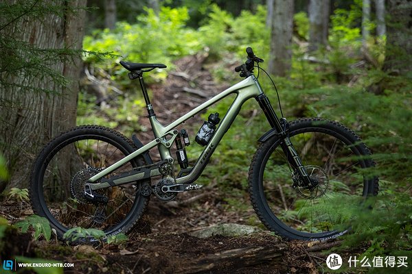 崔克山地车让你翻山越岭