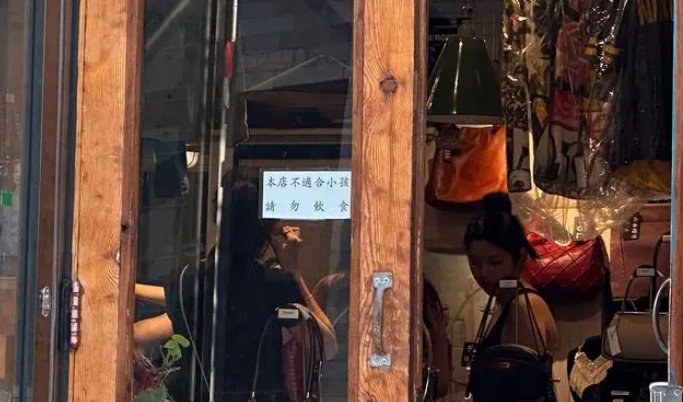 十年暗恋终成糖，合租屋里的双向奔赴v6.3.9 官方安卓版