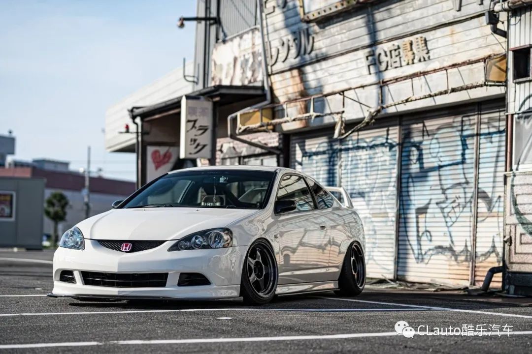 我想,没人不喜欢integra dc5 type r吧?|本田_新浪财经_新浪网