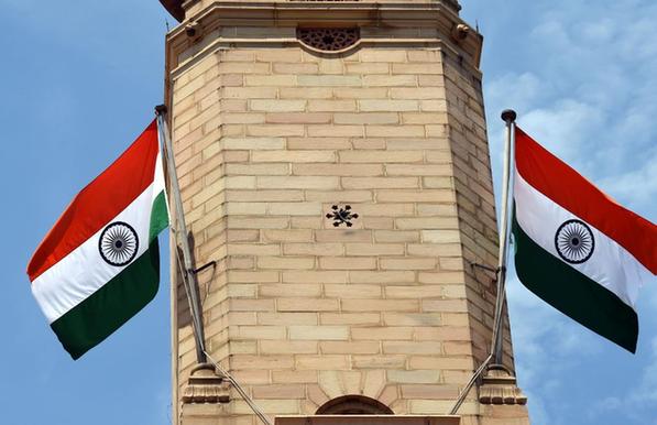 　　这是2019年8月8日在印度首都新德里拍摄的印度国旗。新华社记者张迺杰摄