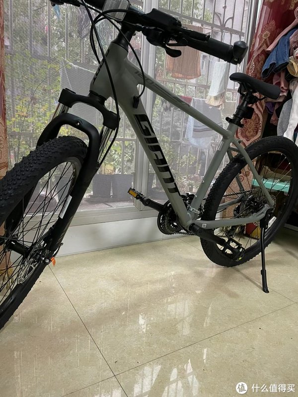 新手骑山地自行车捷安特atx720是个好选择