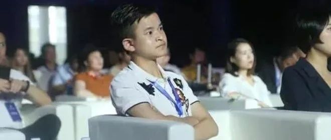 汶川地震9岁小英雄,被姚明抱上奥运,发誓考清华,如今却活成了这样…|林浩|清华|姚明_新浪新闻