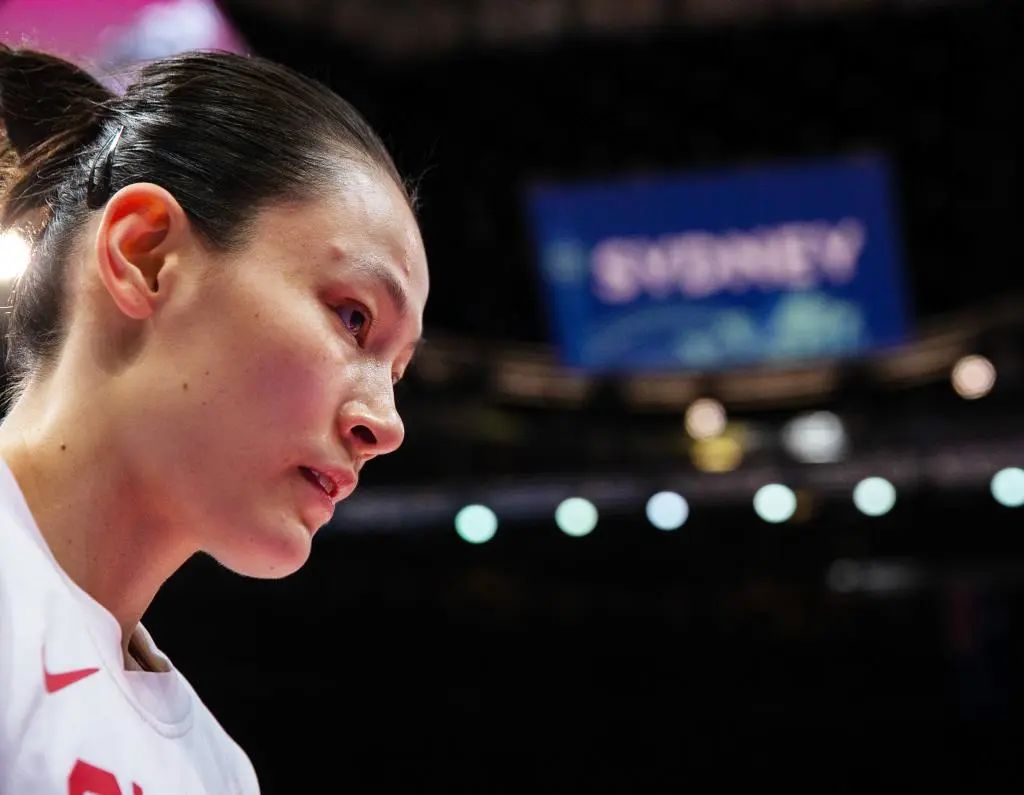 2022年10月1日,杨力维在女篮世界杯决赛前.新华社发(胡泾辰摄)