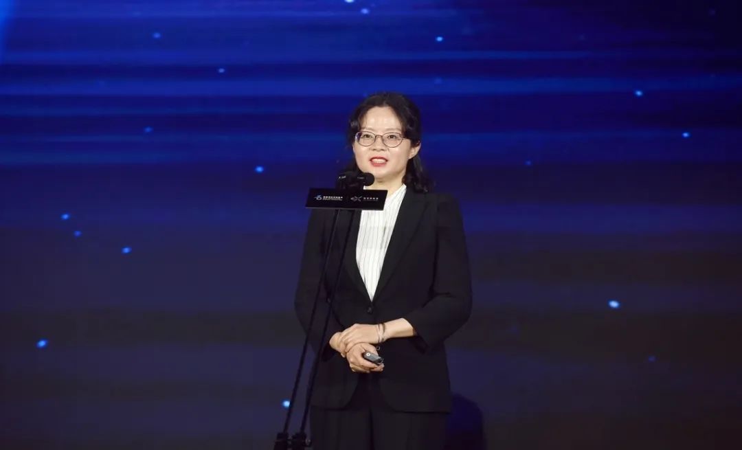 2023年"科学探索奖"数学物理学领域获奖人 彭新华