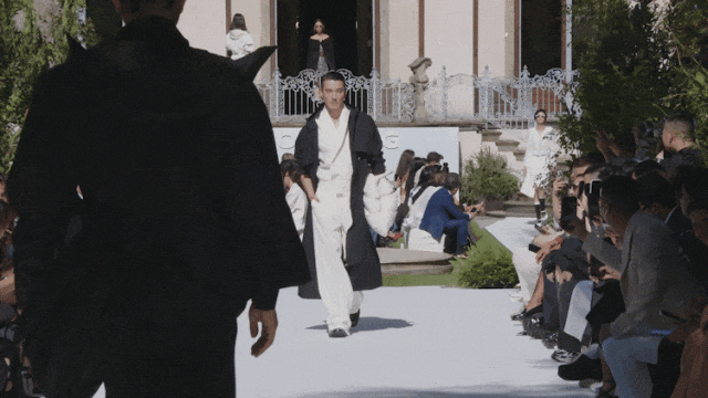 Coco Rocha、胡兵走秀