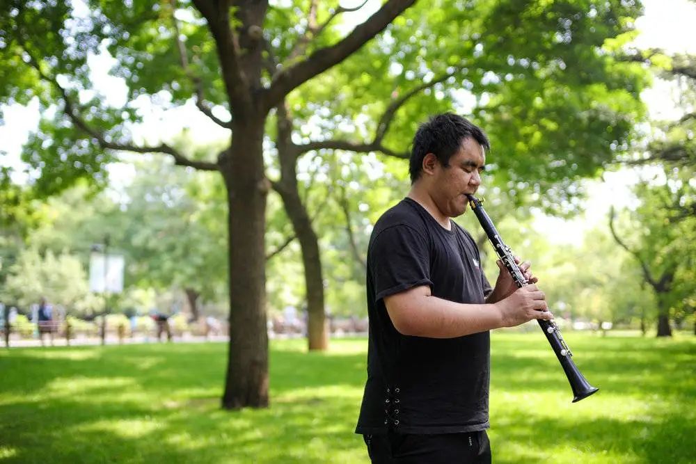 这个世界对1700万人更温柔了些|盲人_新浪财经_新浪网