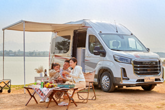 热搜预定首次亮相无锡