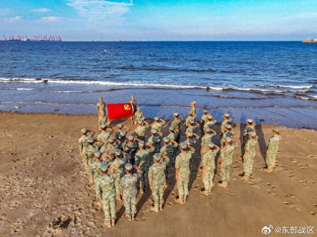73106部队组织全员濒海训练_新浪财经_新浪网