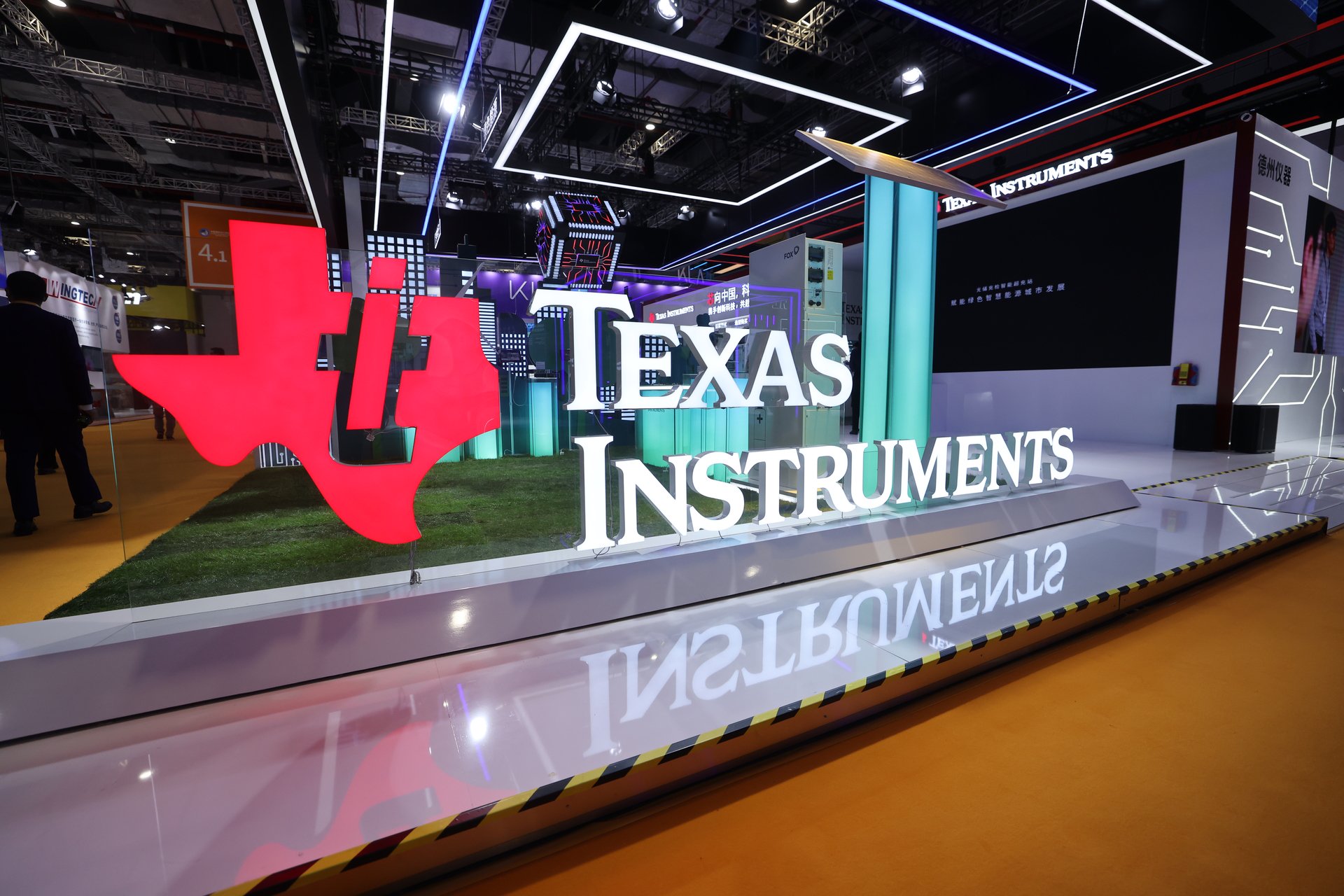 电化学储能市场增长德州仪器专为储能推出bms模拟芯片