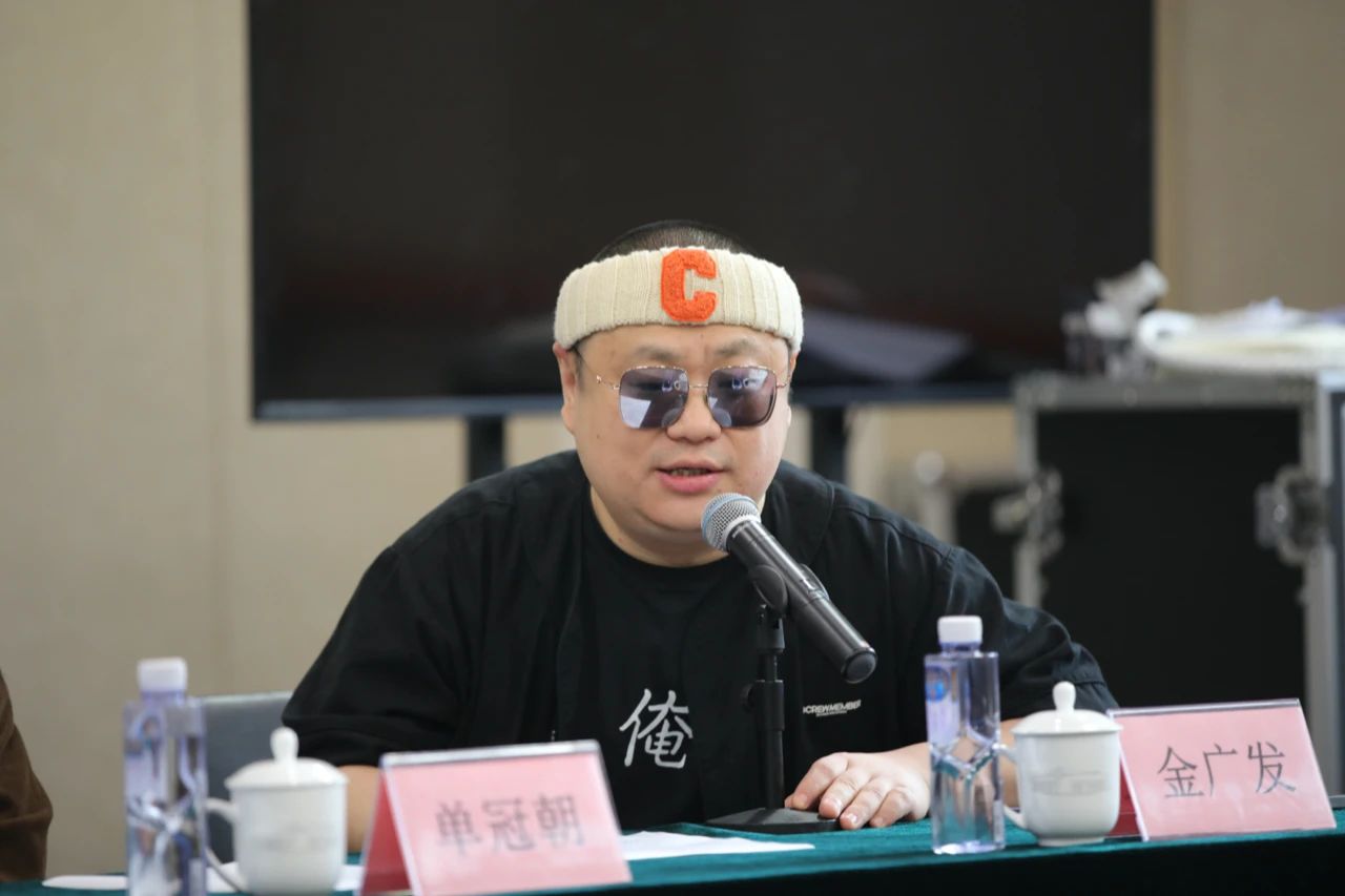 演员金广发 (王昊宸 摄)《西哈诺》原著是一部具有