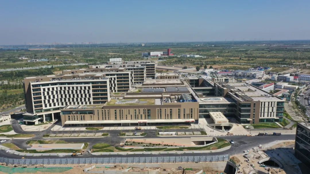 工匠团队四年雕琢雄安宣武医院_新浪财经_新浪网