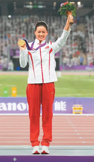 9月29日,中国选手杨家玉获得亚运会田径项目女子20公里竞走冠军.