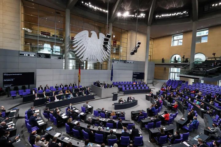 资料图片:德国联邦议院会场(新华社)