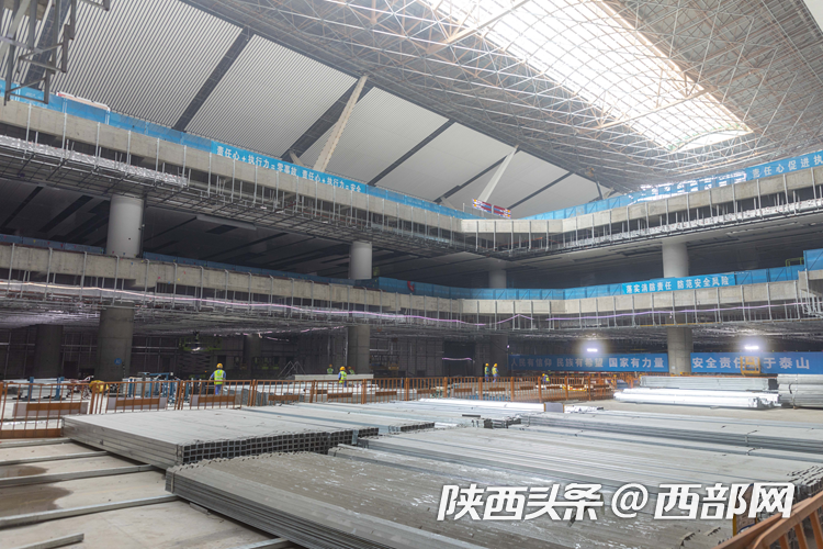 西安咸阳机场精装修四标段项目施工现场