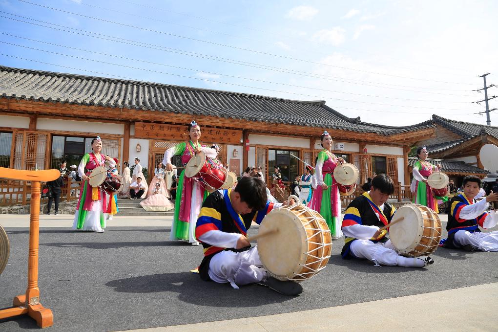 9月29日,位于吉林省延边朝鲜族自治州延吉市的中国朝鲜族民俗在在