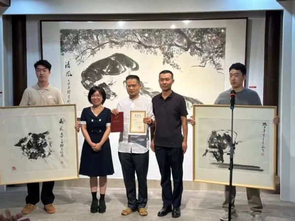 金华永康籍画家陈李新"群牛万里行"走进绍兴画展开幕|金华市_新浪财经