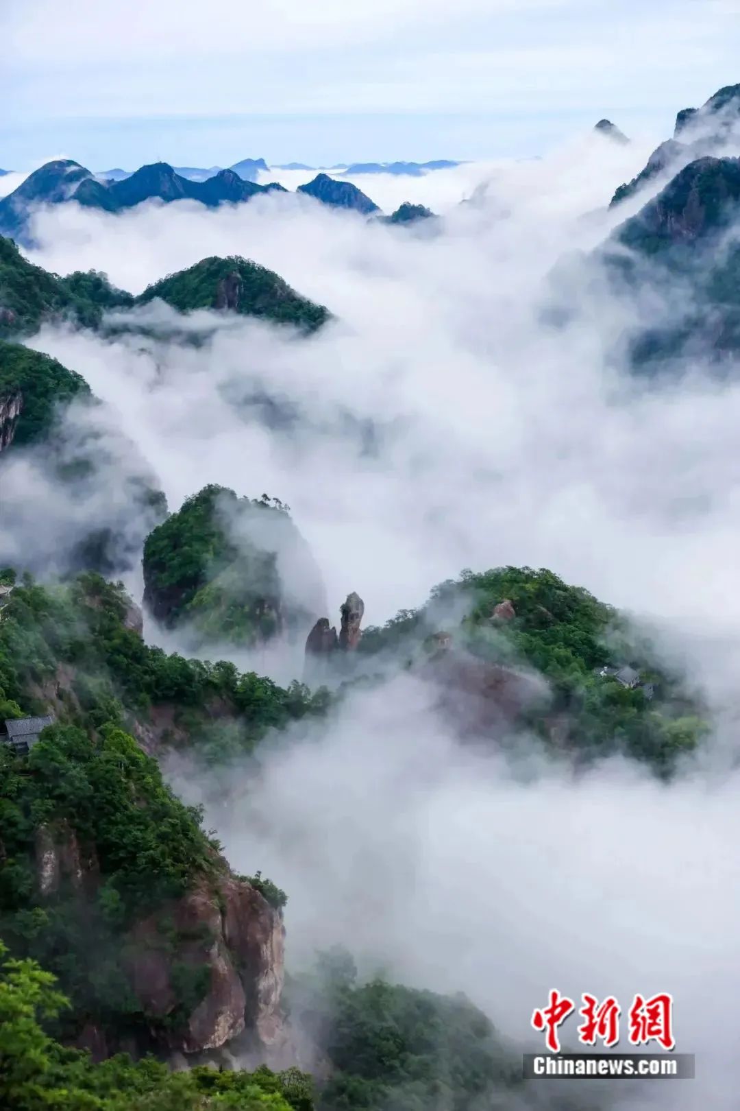 雁荡山方洞景区 .金锐秀 摄