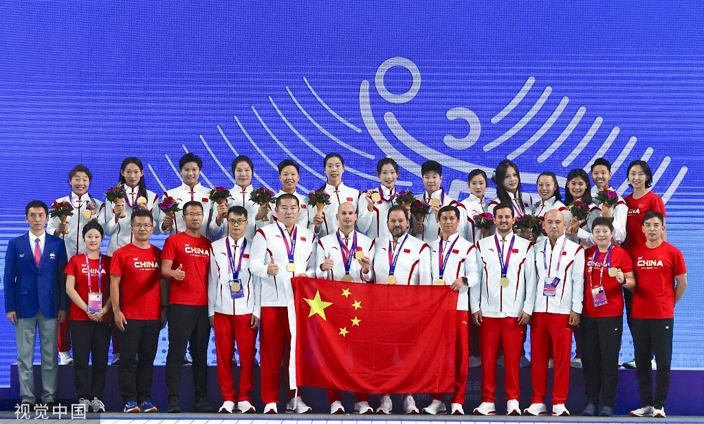 中国女子水球队夺金.