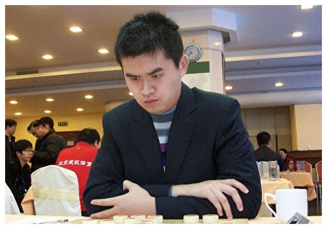 王天一的棋力如何?实力与能力娱乐圈NO.1|胡荣华|许银川|棋牌|象棋|棋手_新浪新闻