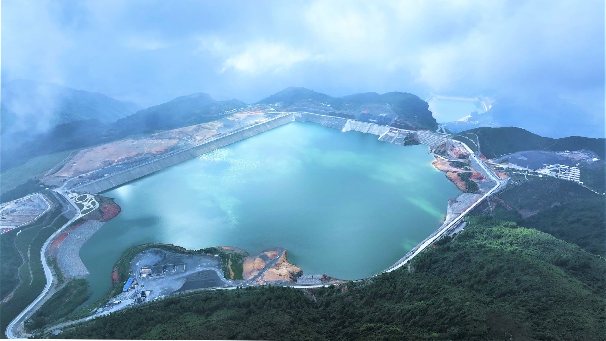 福建厦门抽水蓄能电站上水库.李清洁 摄