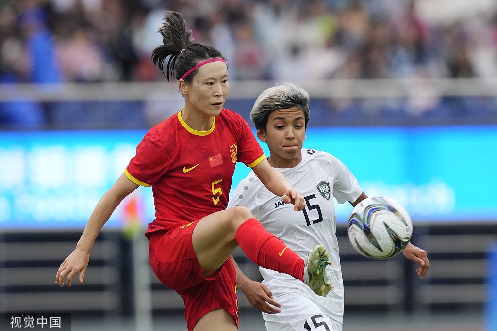 中国女足7-0乌兹别克斯坦摘铜,本月还将参加奥运预选赛|中国女足_新浪