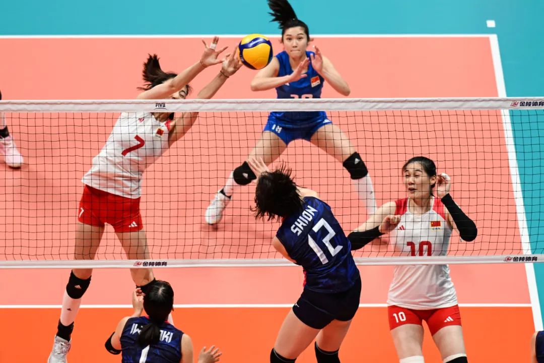 2023年10月7日,浙江杭州,2022杭州亚运会女排决赛,中国vs日本.