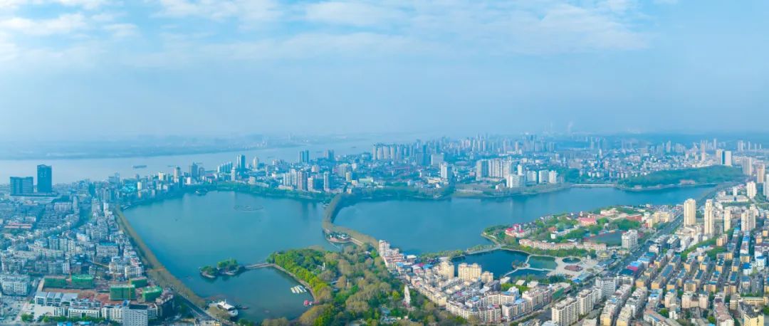 九江城市风貌 摄影:胡九思把多的水"管"起来2021年,全国平均年降水