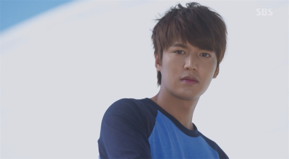 金叹(李敏镐 饰)