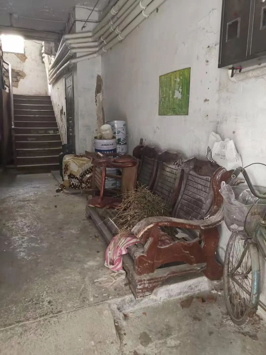 都是杨家将的后代，杨文举救下杨文广，哥哥为何不识亲弟弟？