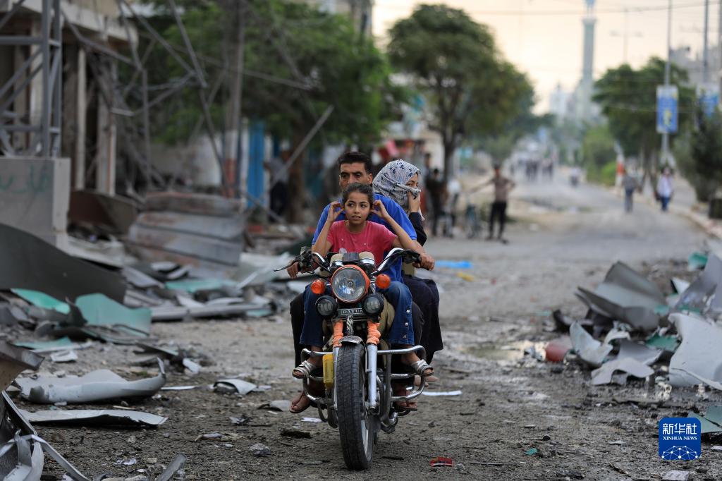 巴以冲突已致约1700人死亡|巴勒斯坦|巴以冲突|巴以_新浪新闻