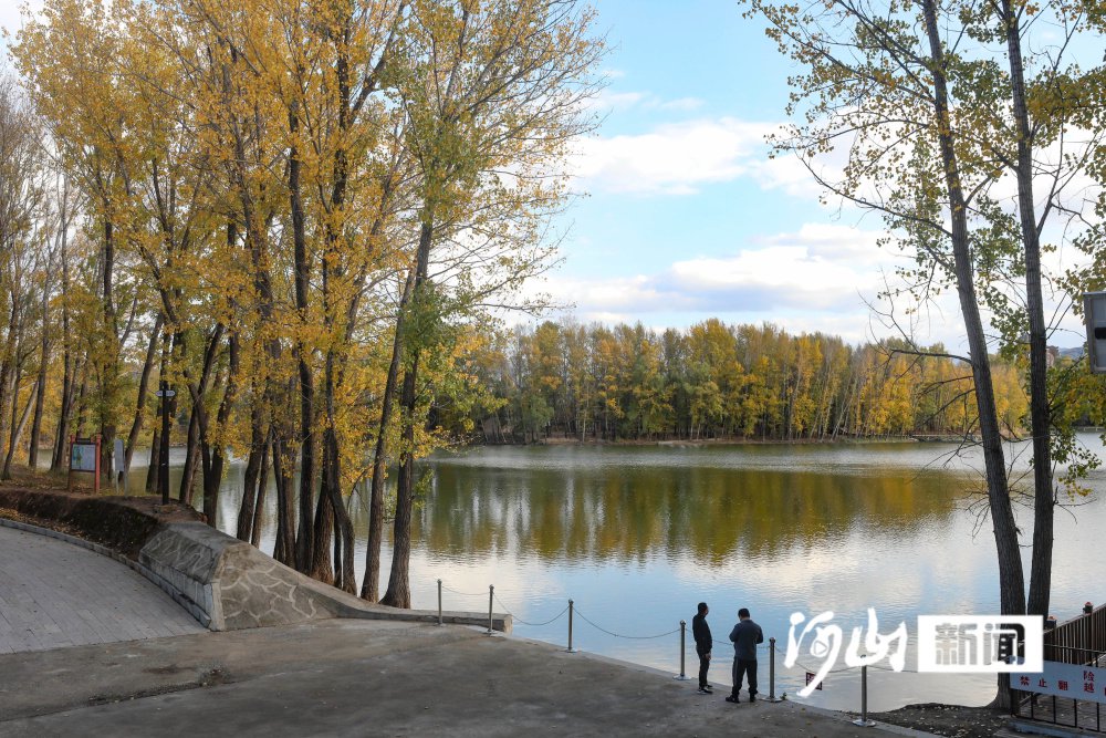 涿鹿:秋色尽染轩辕湖