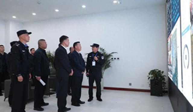 渭南市公安局副局长宁双喜,治安支队支队长王震,华阴市公安局副局长徐