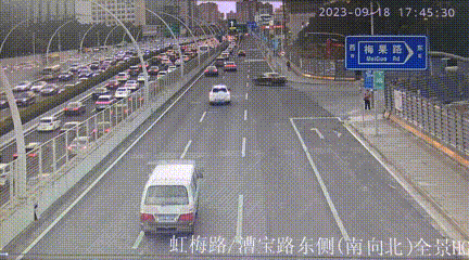 图7 优化后漕宝路上匝道通行情况（四倍速播放）