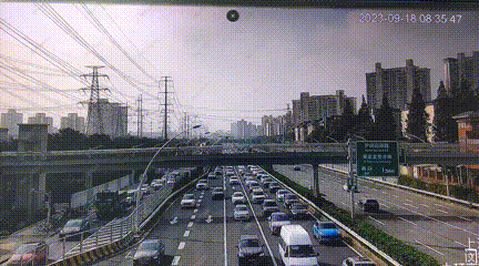 图5 优化后漕宝路下匝道通行情况（四倍速播放）