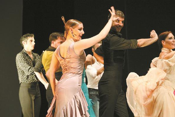 艺起奏响金秋华章|艺术节_新浪财经_新浪网